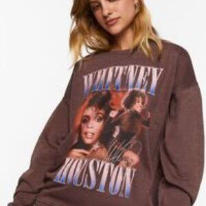 Oversized Whitney Houston Graphic Pullover 764
